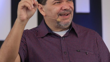 Pr. Sandro Oliveira: Uma recompensa para dentro de casa