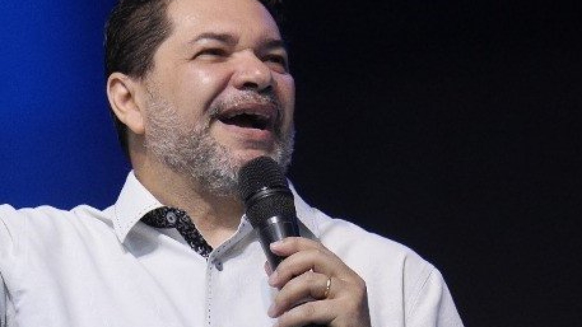 Suas mãos