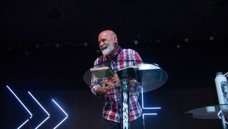 Pr. Tom Sampaio