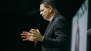 Viva em Perissós: 4º Episódio – As Duas Pernas da Prosperidade