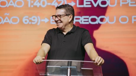 Deus Vê O Secreto