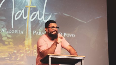 Natal: Grande alegria para todo o povo.