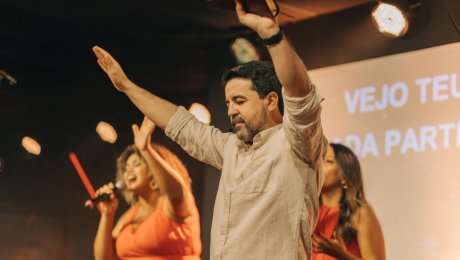 O Rei nasceu - Pr. Mateus Sanchez