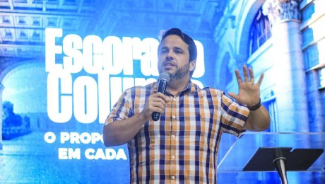 Escoras e Colunas