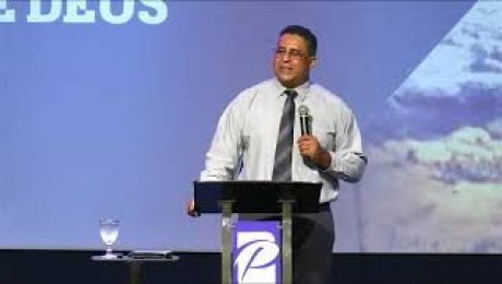 Os Atributos de DEUS