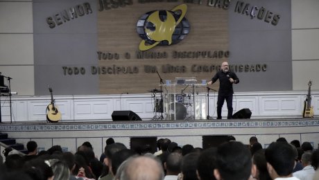 Movidos por uma Paixão