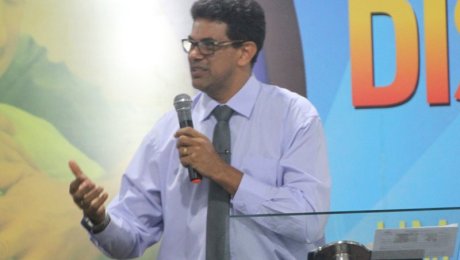 Edificando a Igreja