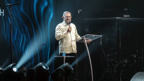 Regenerado vs Religioso