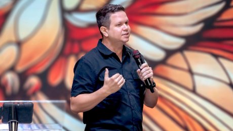 Espírito Santo: O Líder Supremo da Igreja