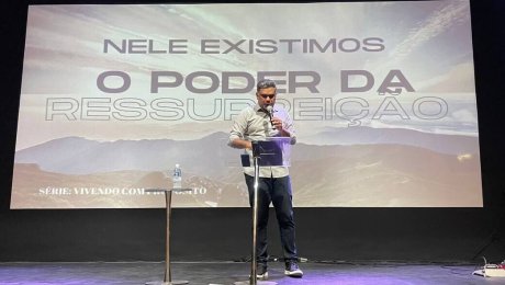 Nele Existimos - O Poder da Ressurreição