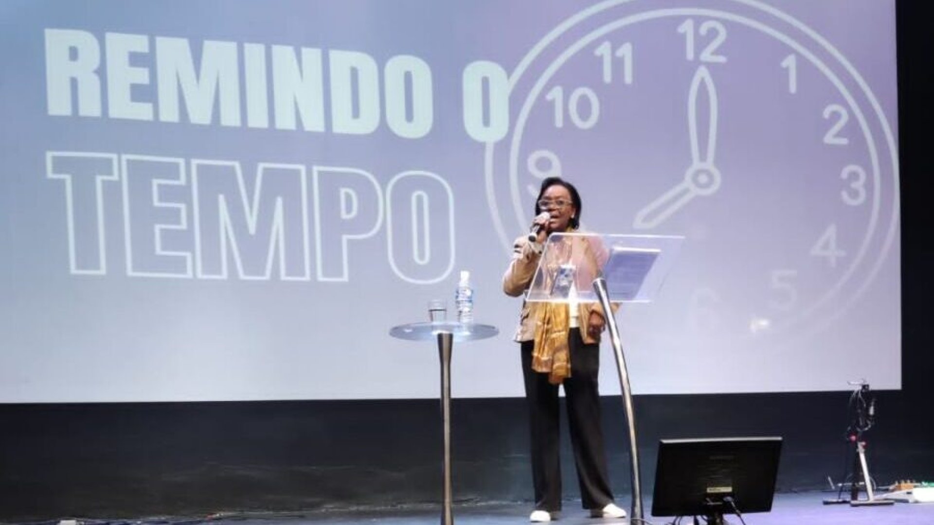 Remindo o Tempo