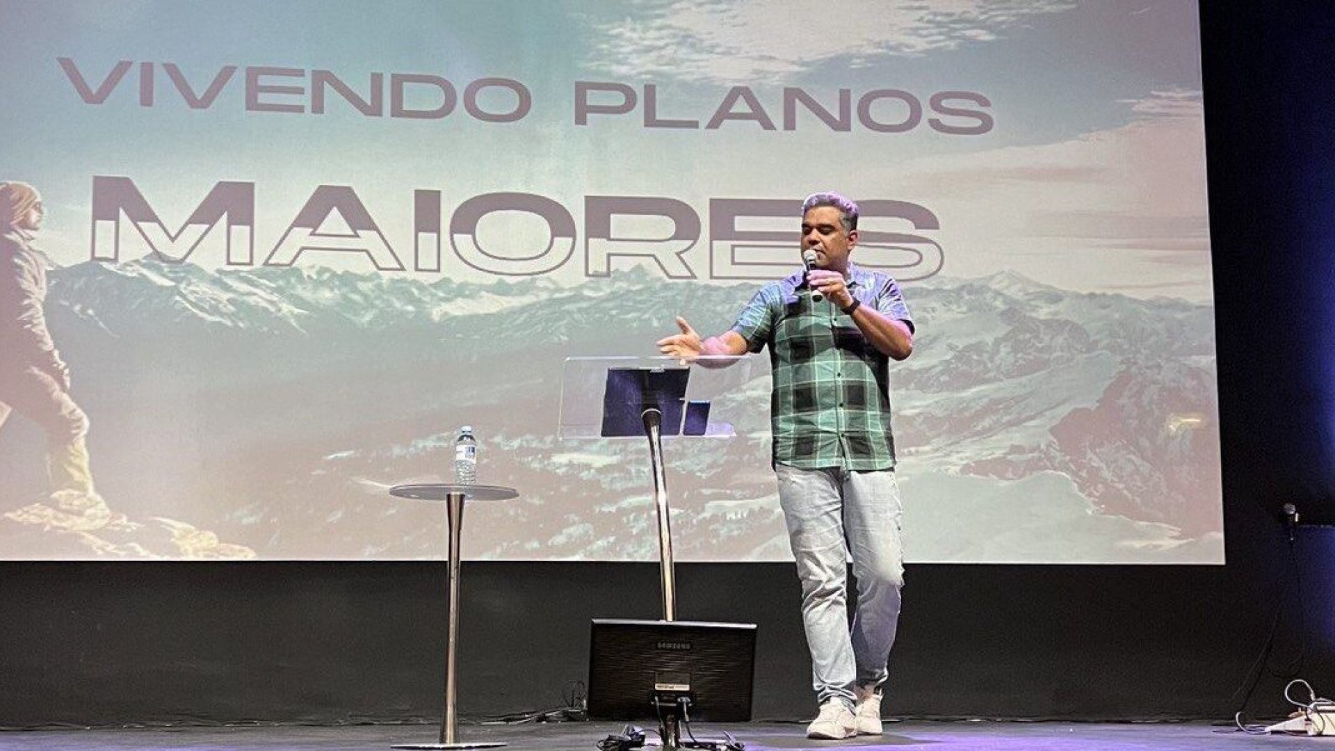 Vivendo Planos Maiores