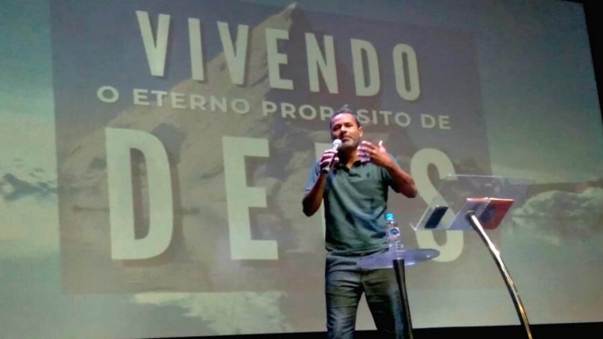 Vivendo o Propósito Eterno de Deus