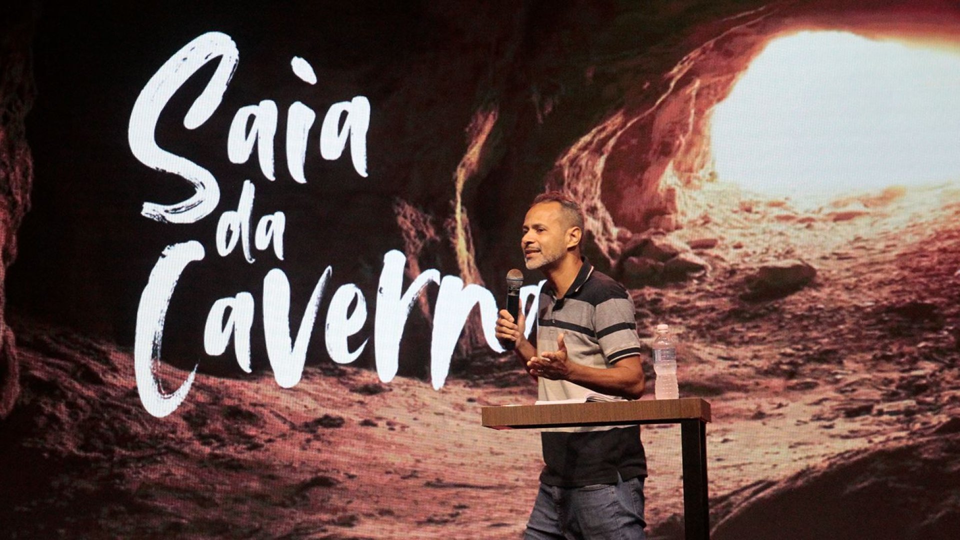 Saia da Caverna