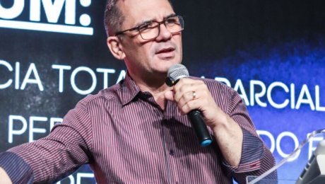 JEJUM: TORNANDO O CORAÇÃO SENSÍVEL À PRESENÇA DE DEUS