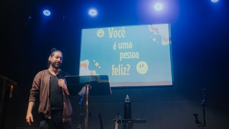 Alegria em meio as adversidades