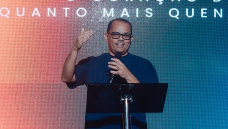 Corações em Chamas